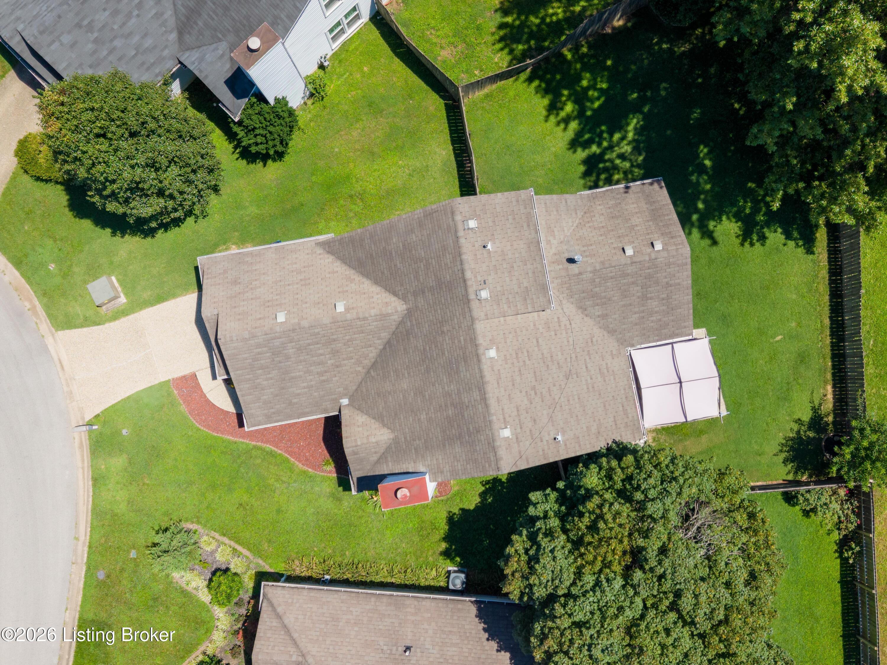 4104 Bay Pointe Dr