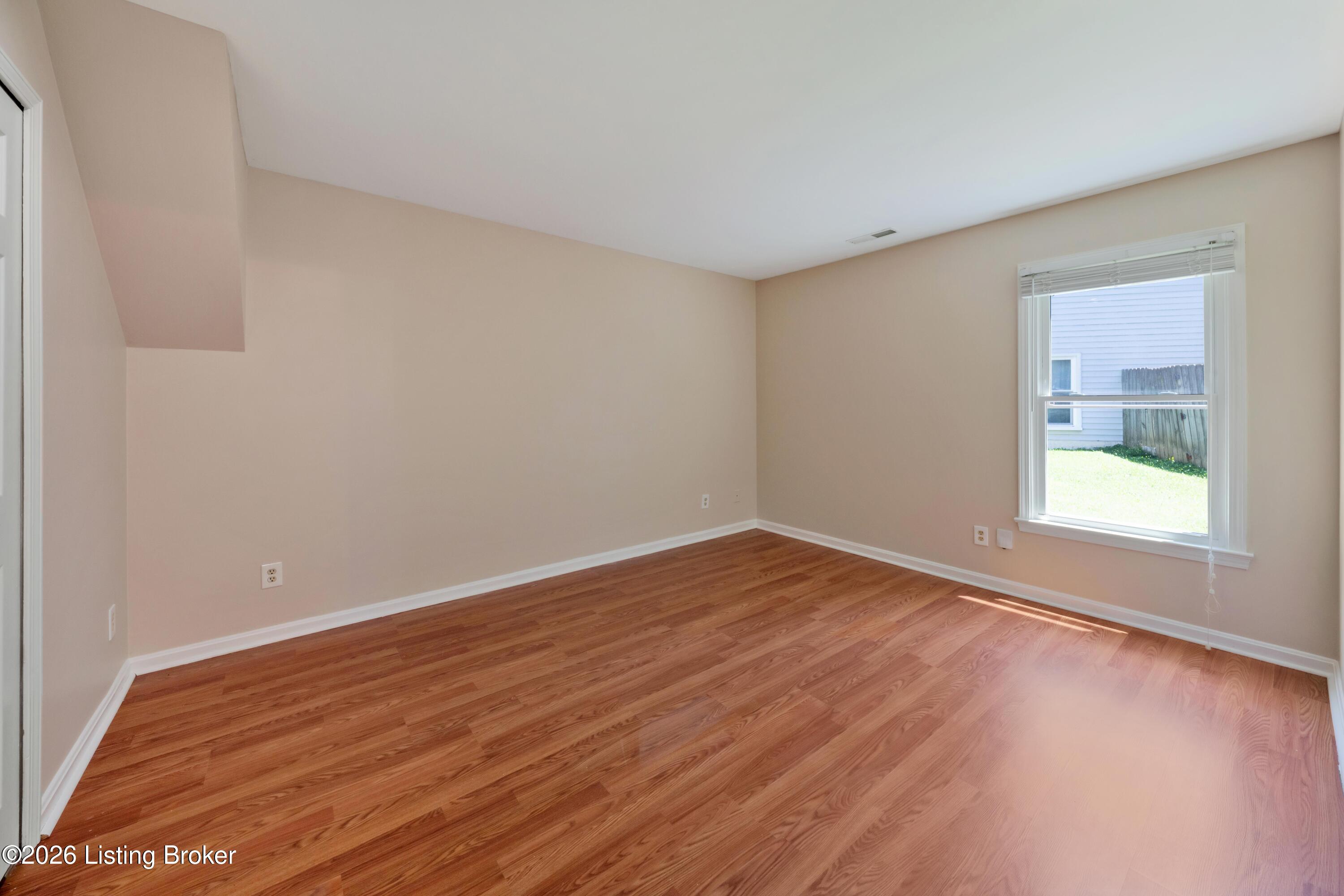 4104 Bay Pointe Dr