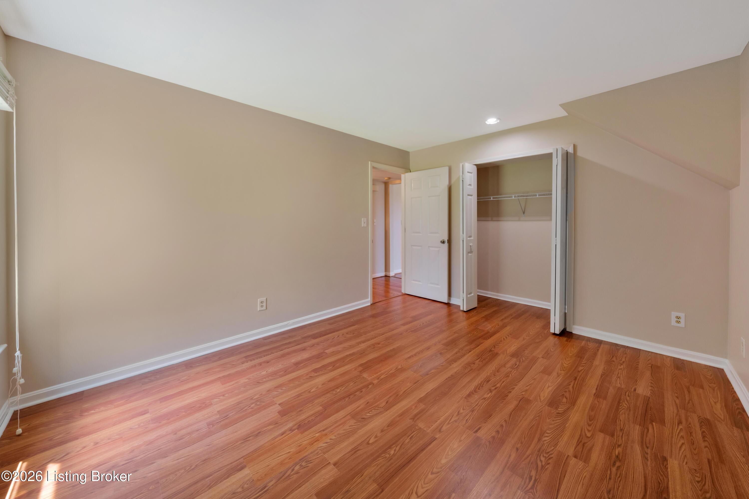 4104 Bay Pointe Dr