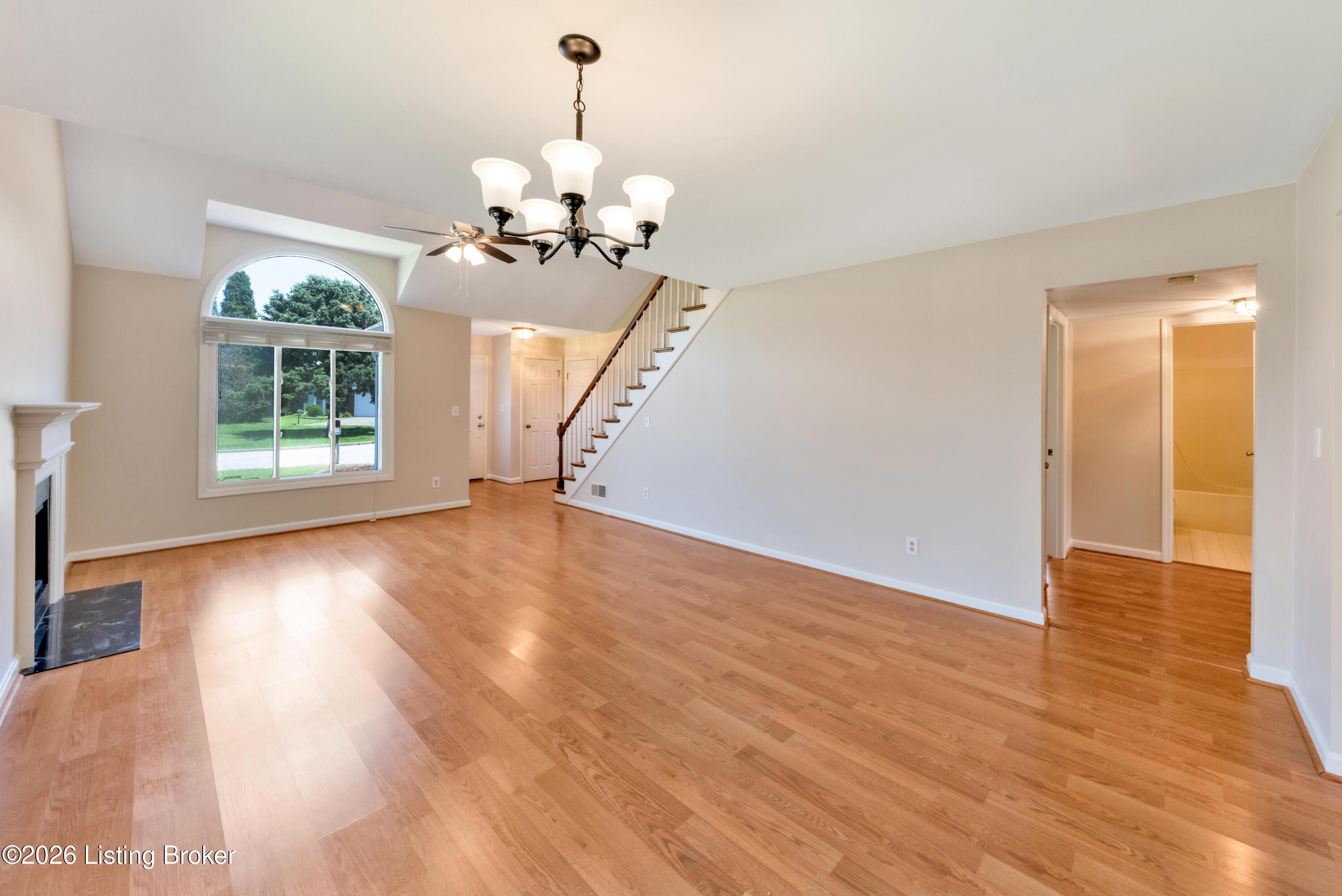 4104 Bay Pointe Dr