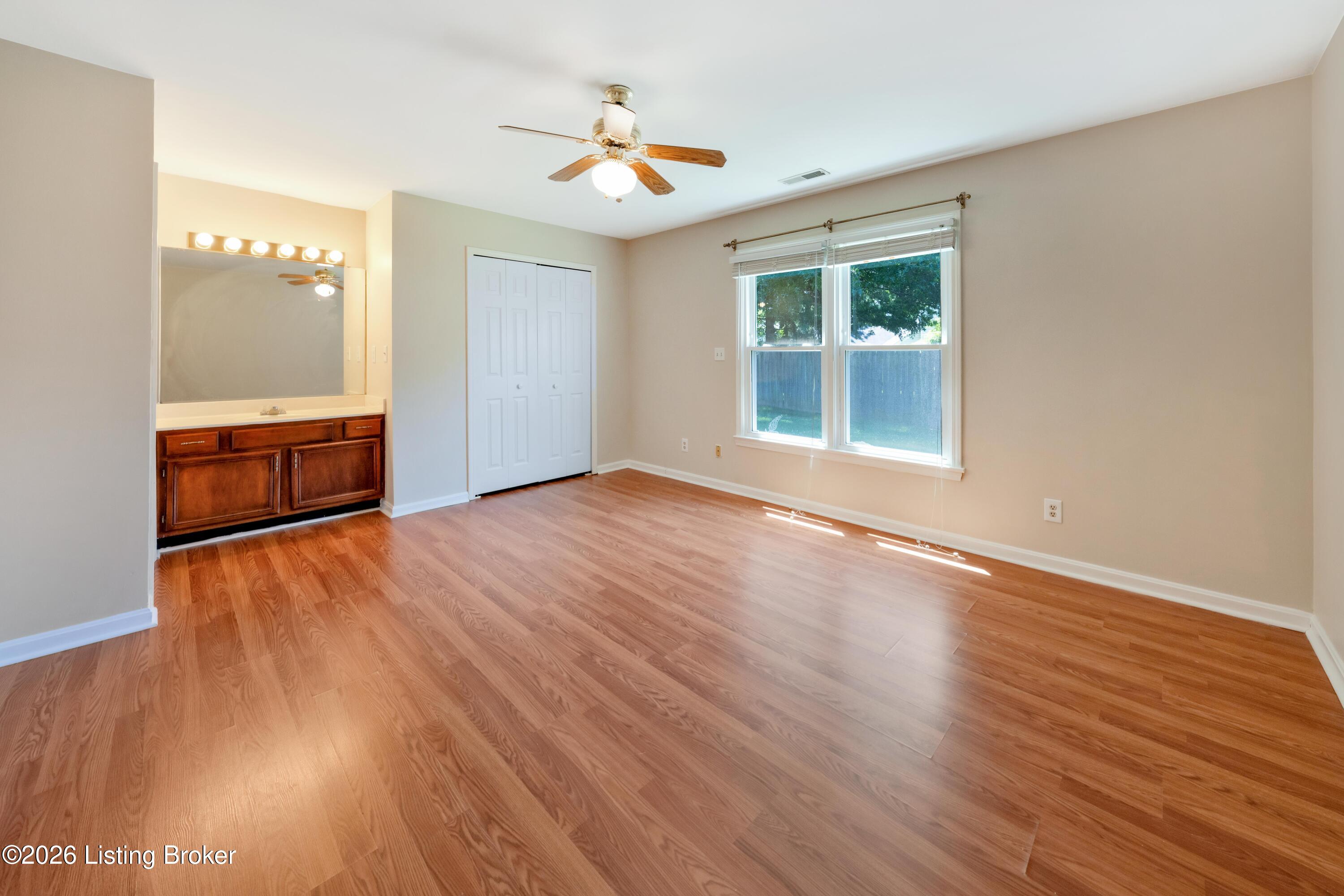 4104 Bay Pointe Dr