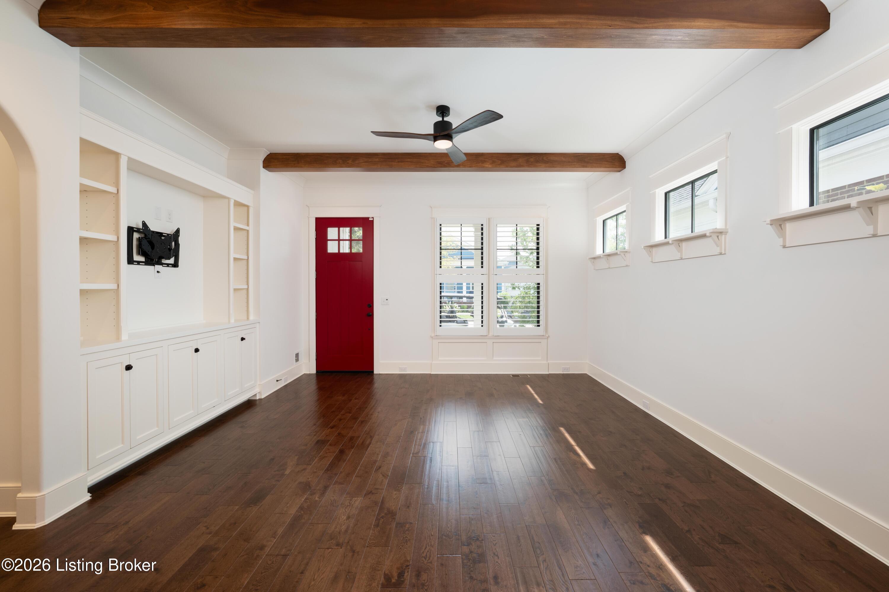6410 Meeting St