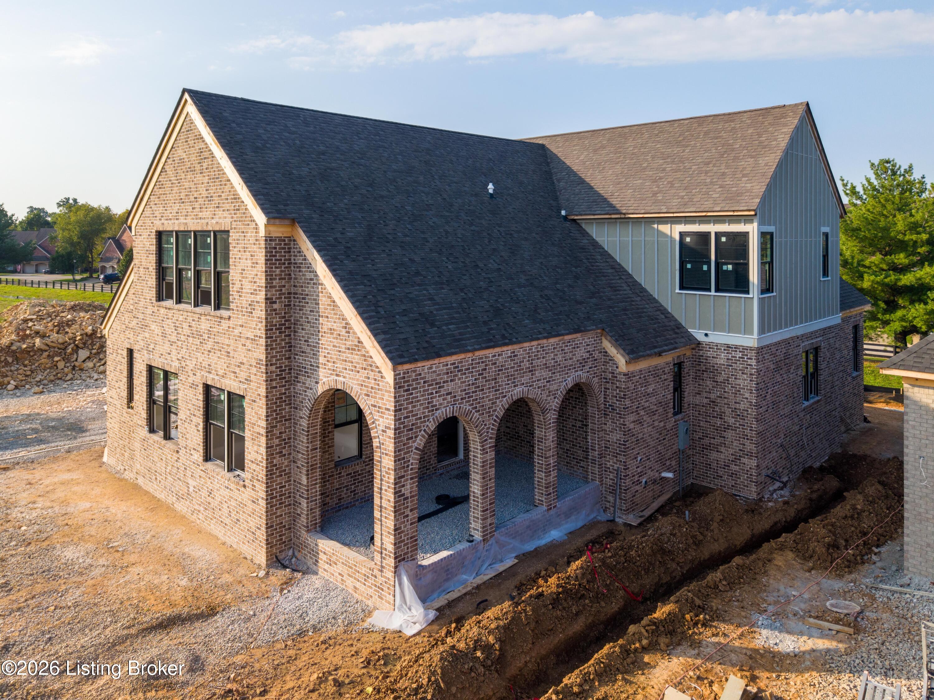 3118 Littlecote Ln