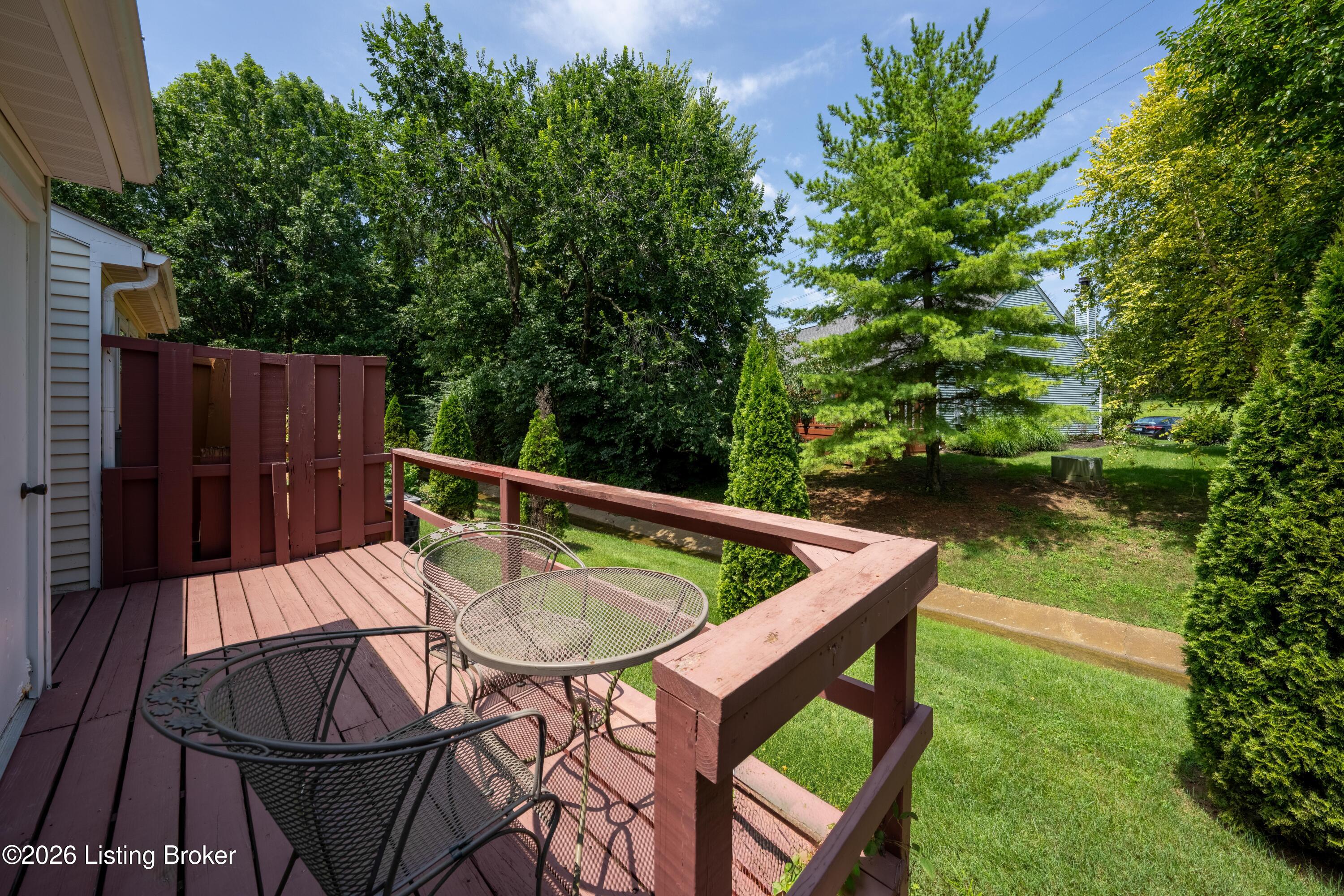 10787 Colonial Woods Way