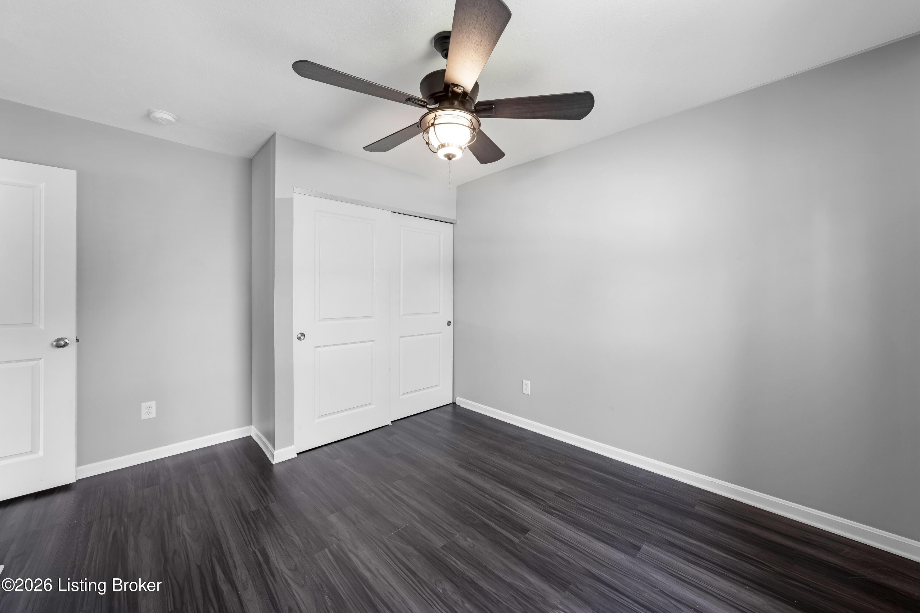125 Broken Branch Ct
