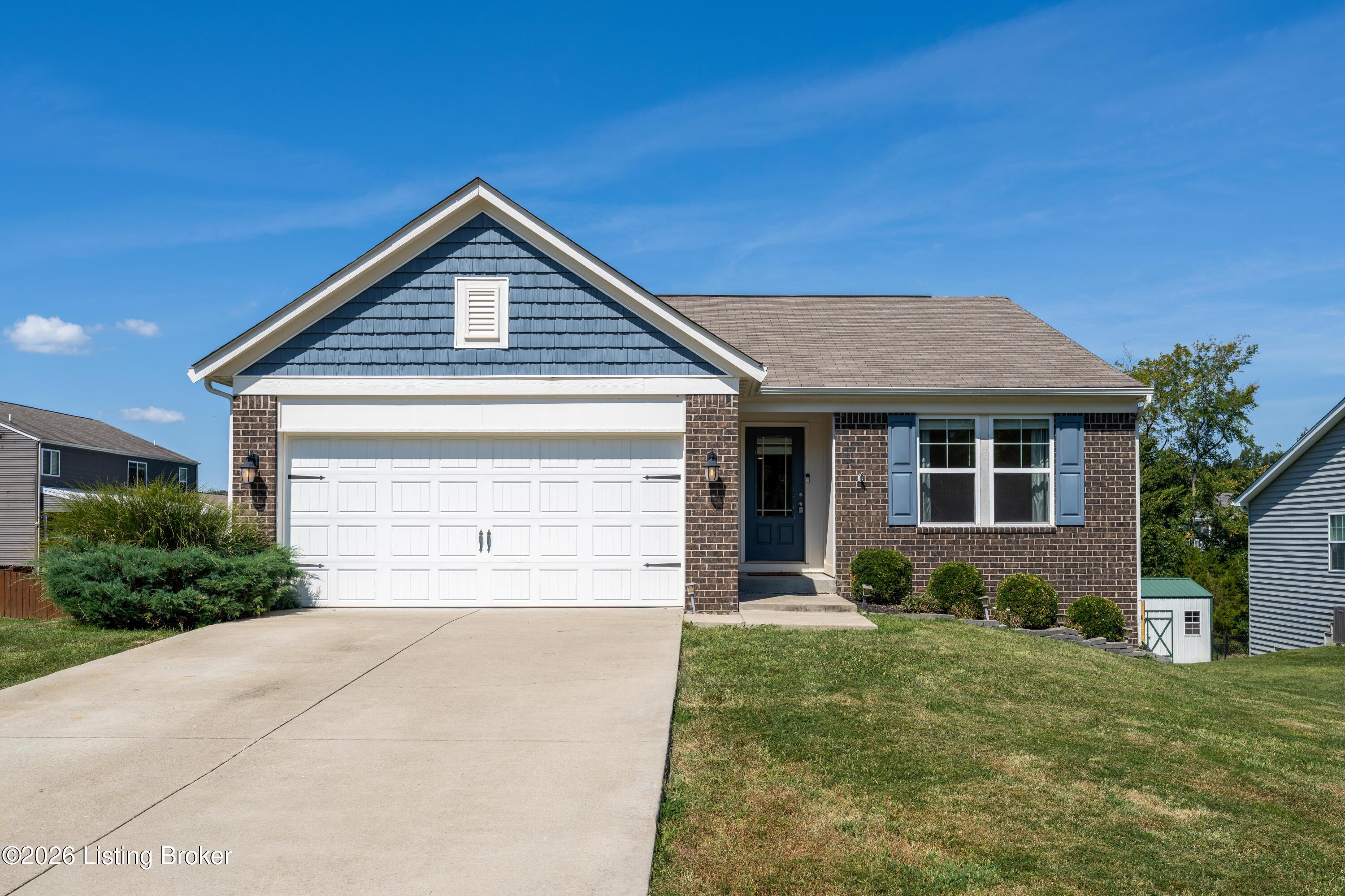 125 Broken Branch Ct