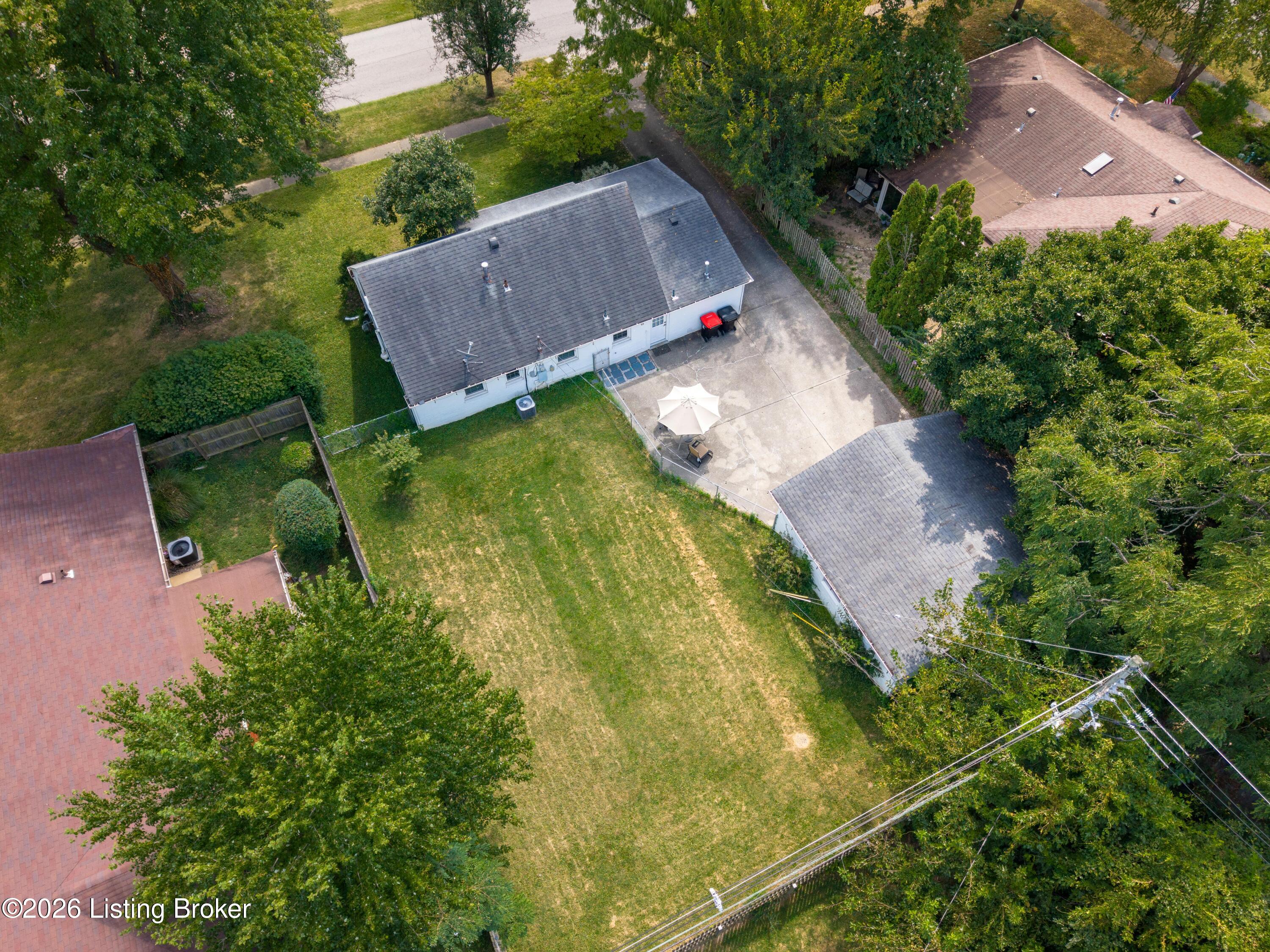 4311 Lynnbrook Dr