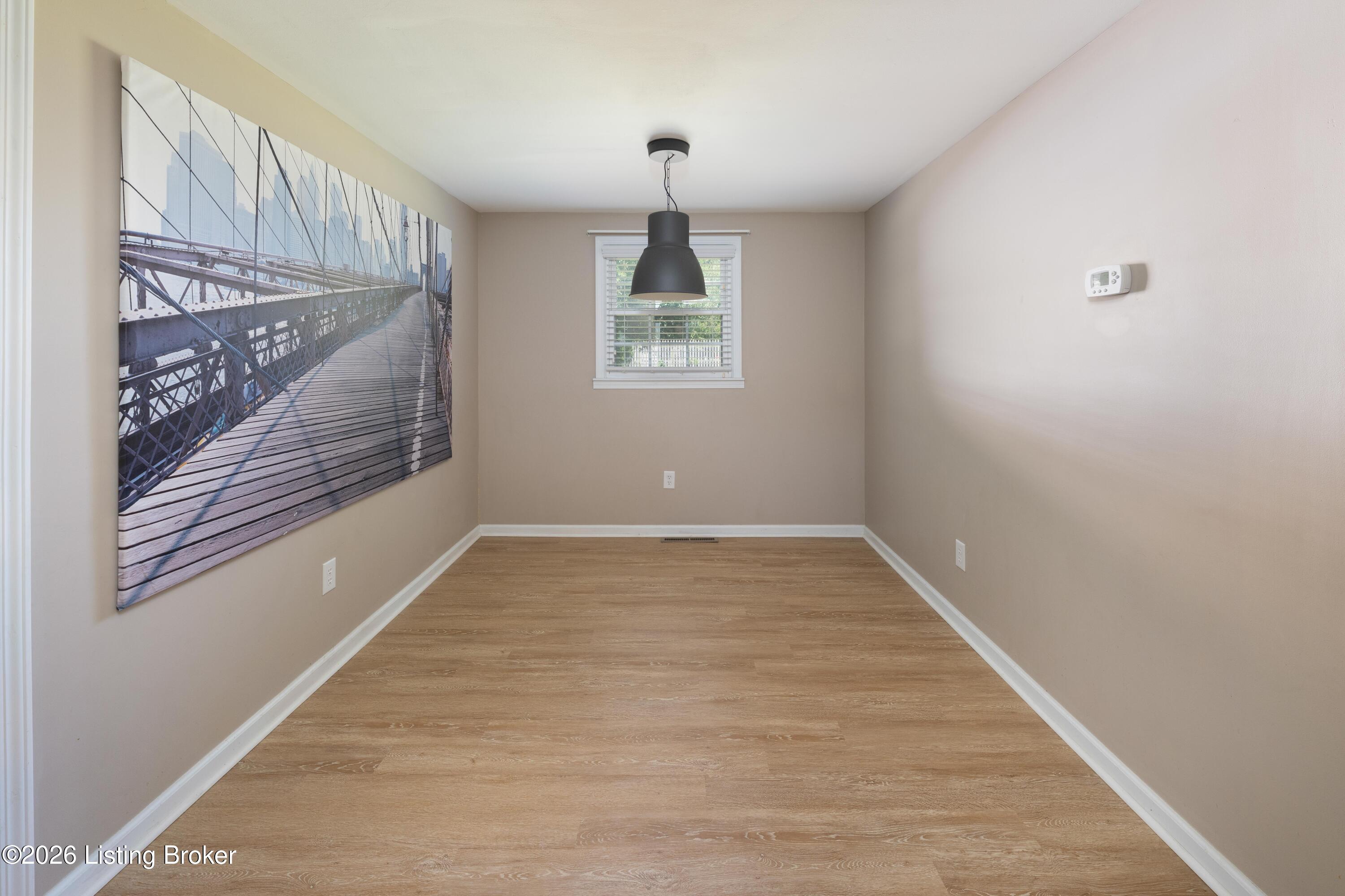 4311 Lynnbrook Dr