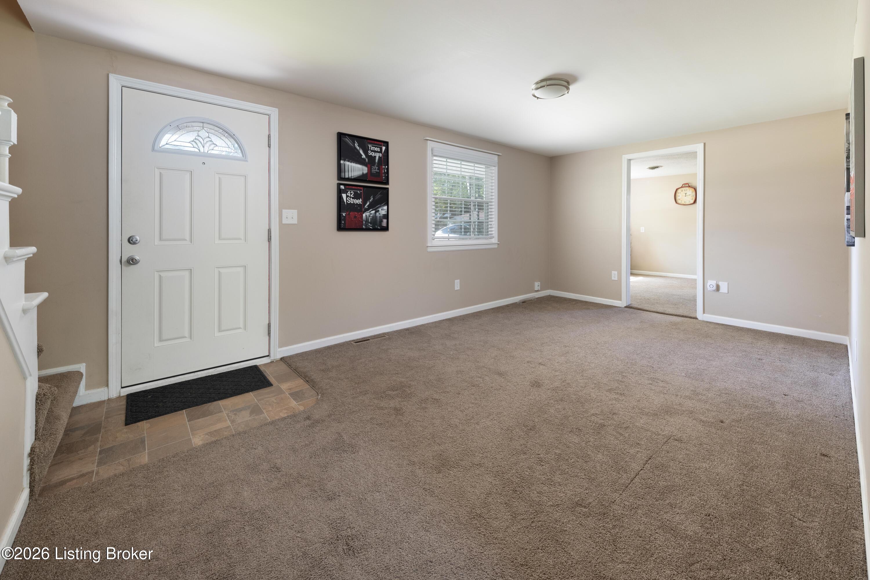 4311 Lynnbrook Dr