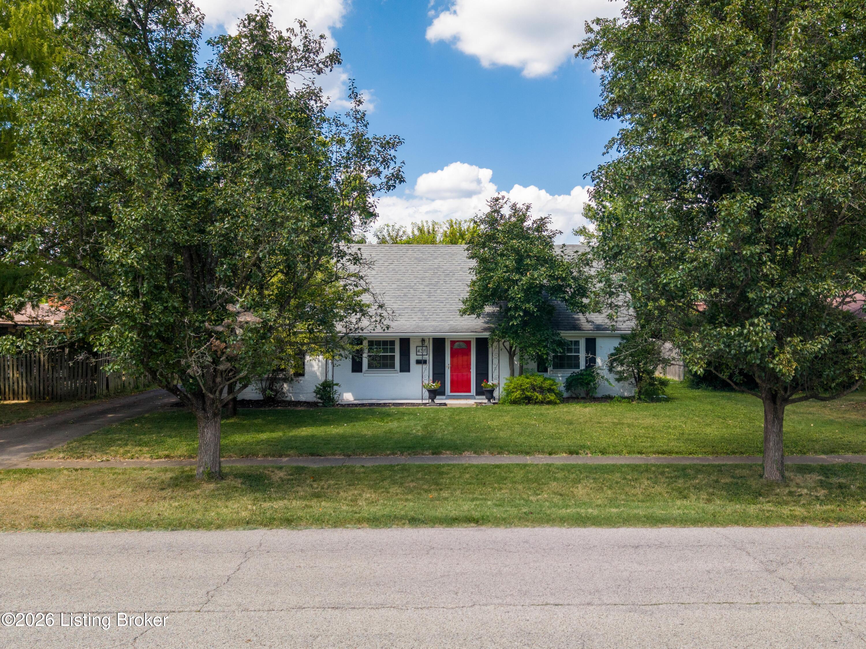 4311 Lynnbrook Dr