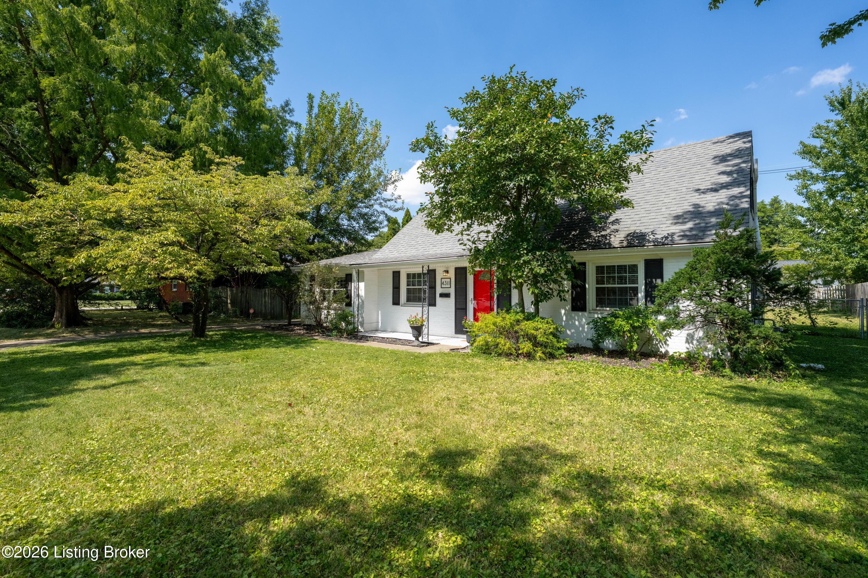 4311 Lynnbrook Dr