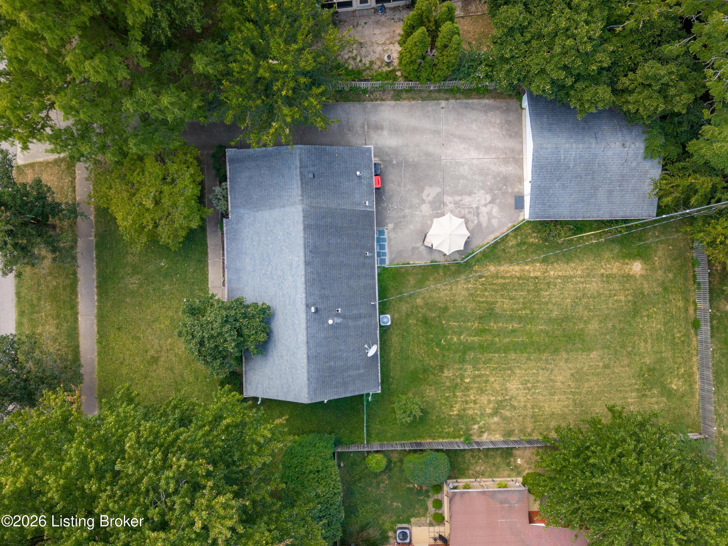 4311 Lynnbrook Dr