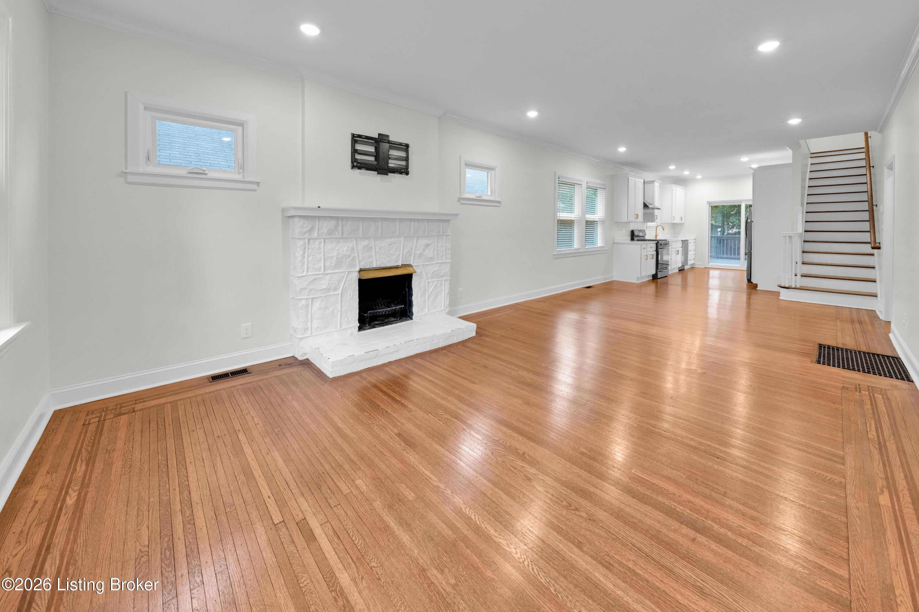 145 Wiltshire Ave