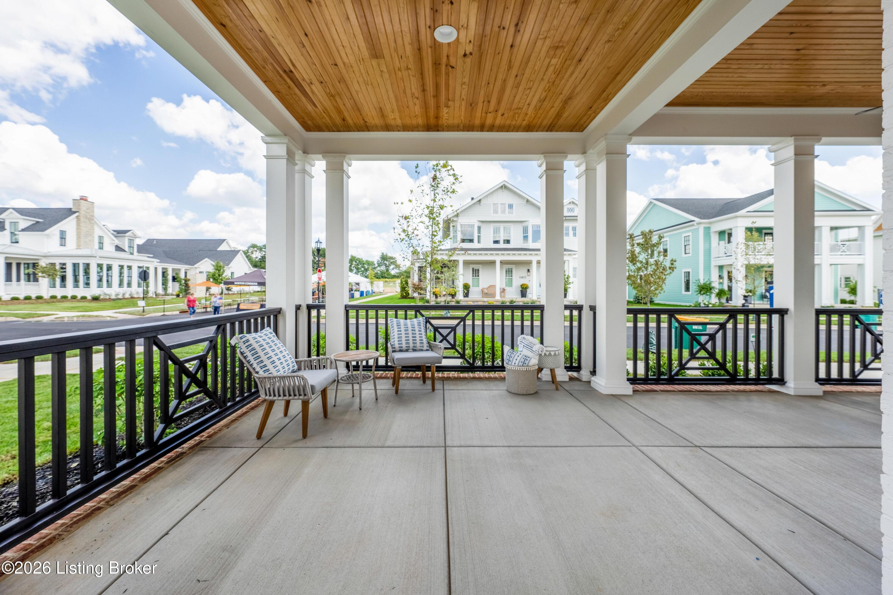 11404 River Beauty Loop