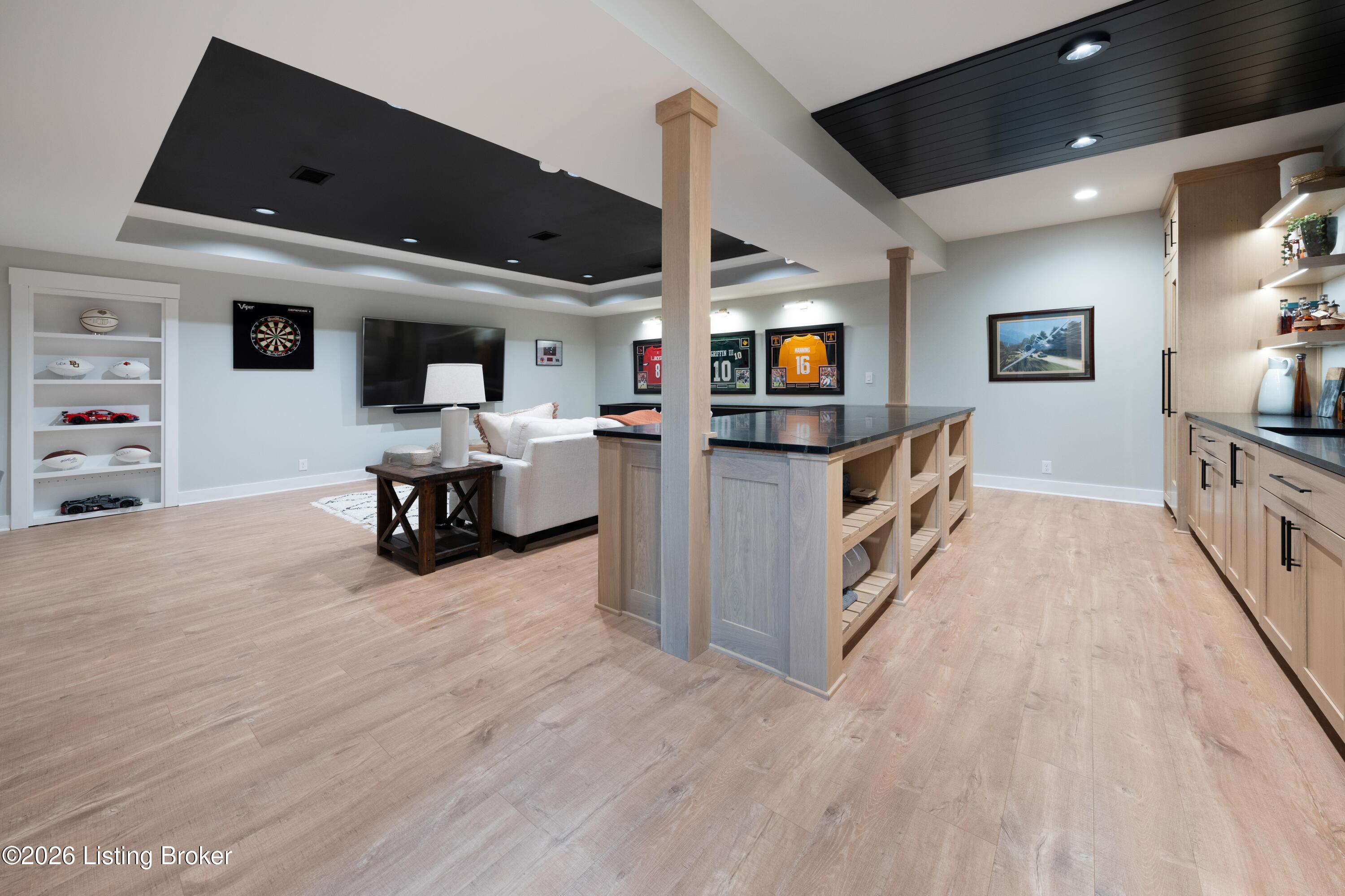 11404 River Beauty Loop