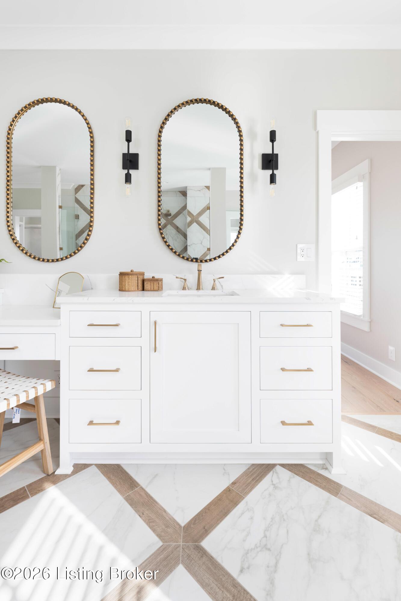 11404 River Beauty Loop