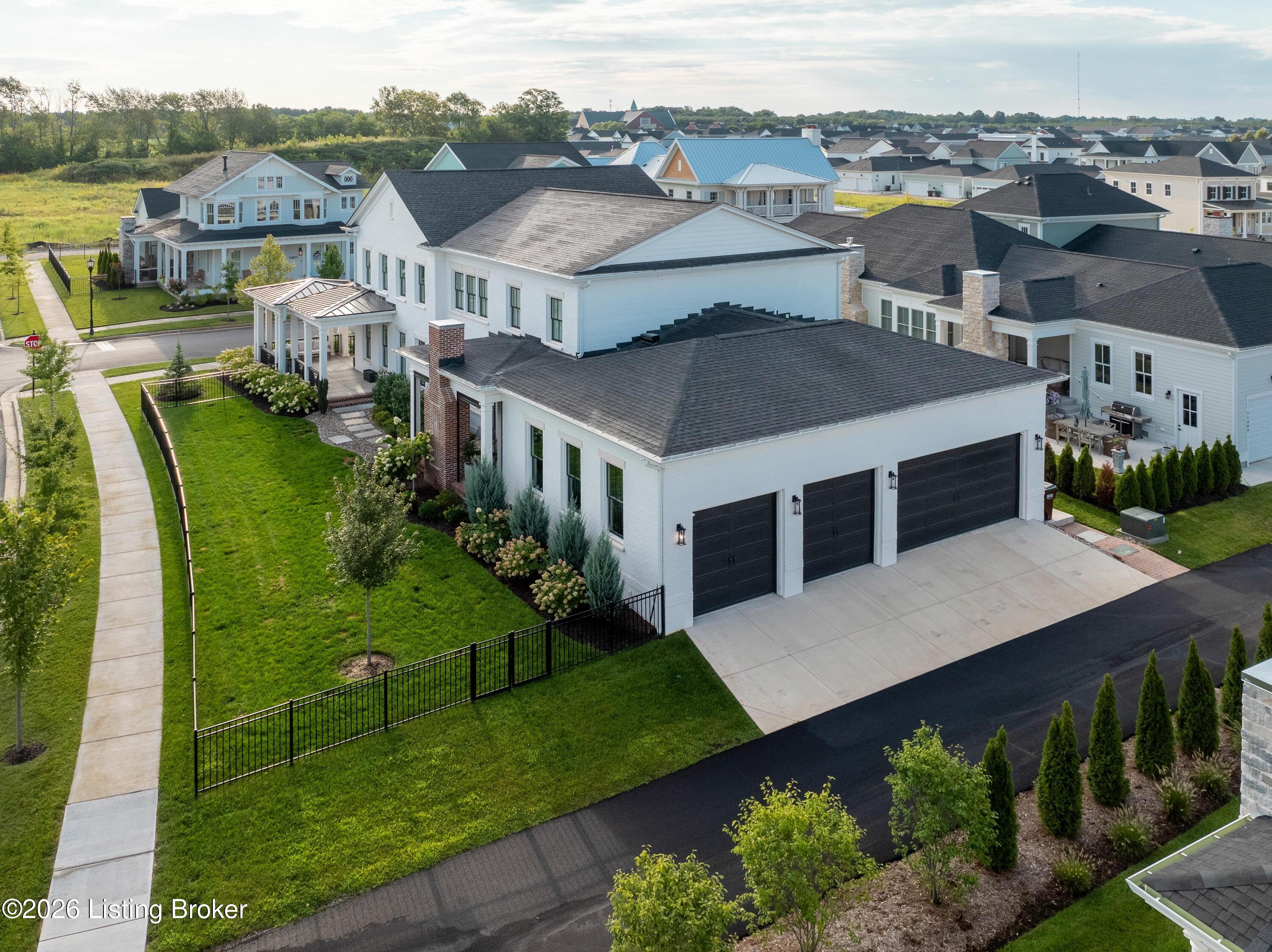 11404 River Beauty Loop