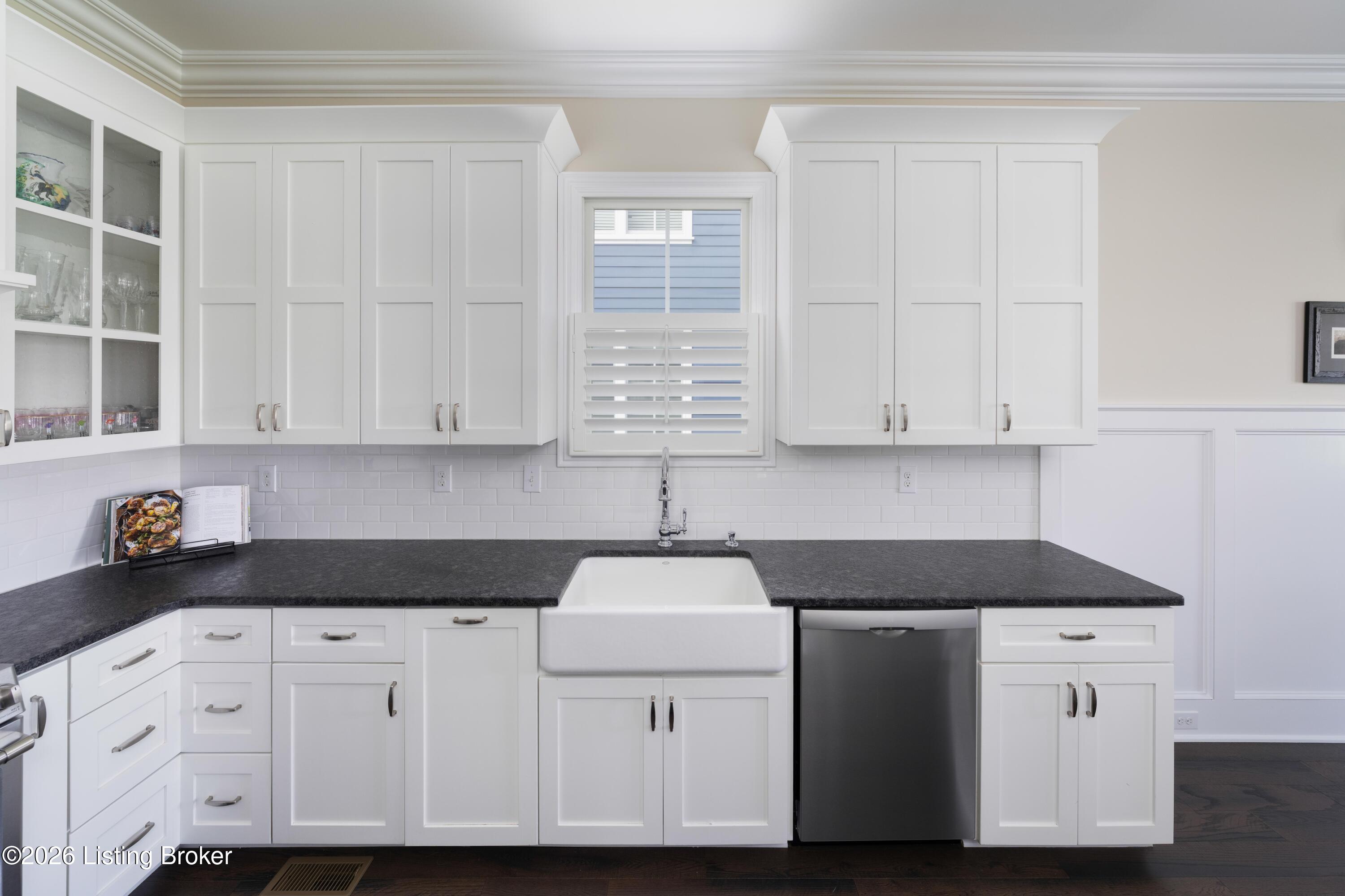 6415 Mistflower Cir