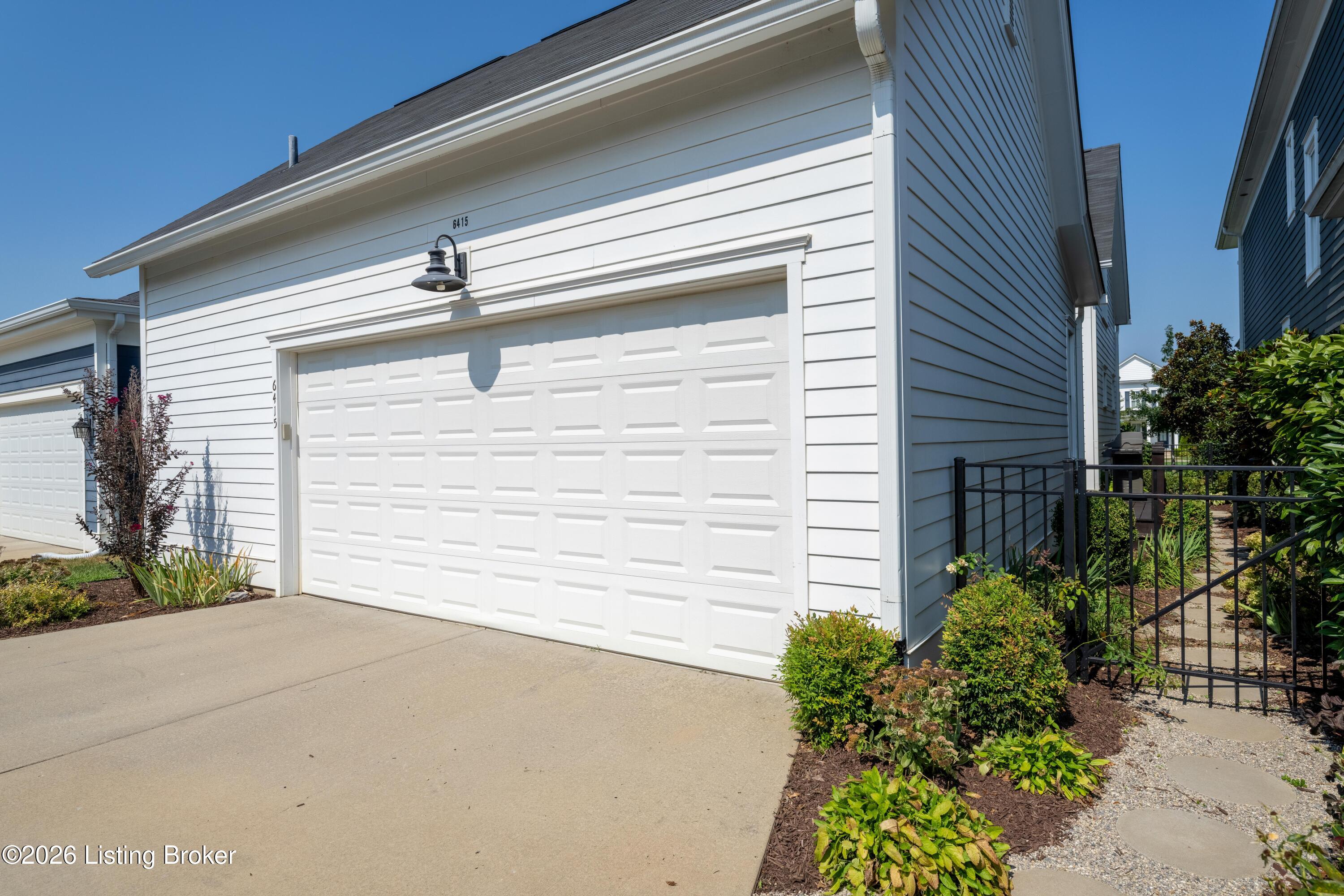 6415 Mistflower Cir