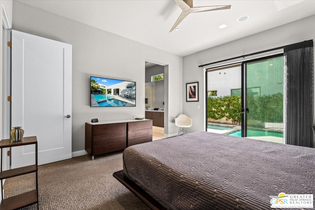 35297 District East St