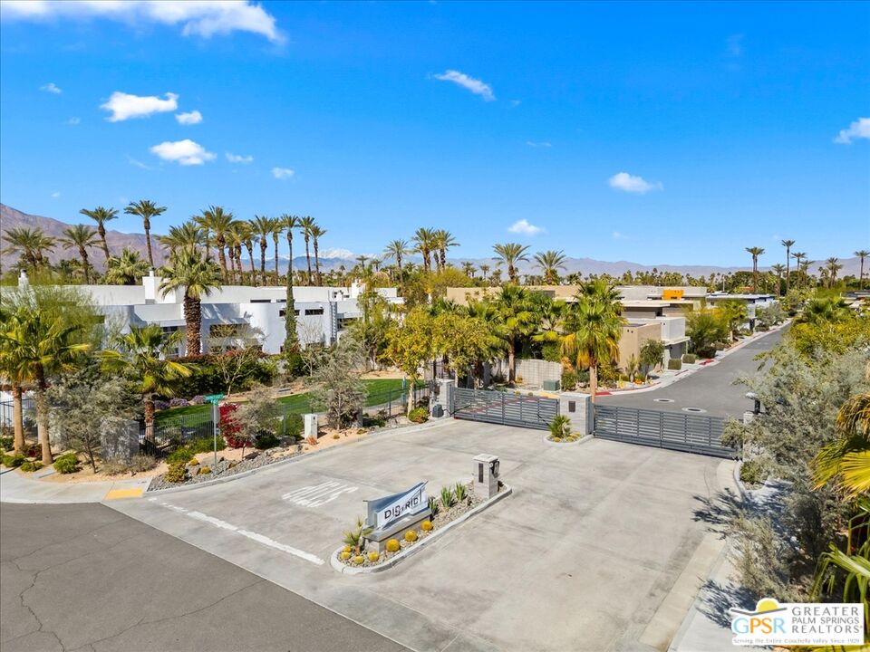 35297 District East St