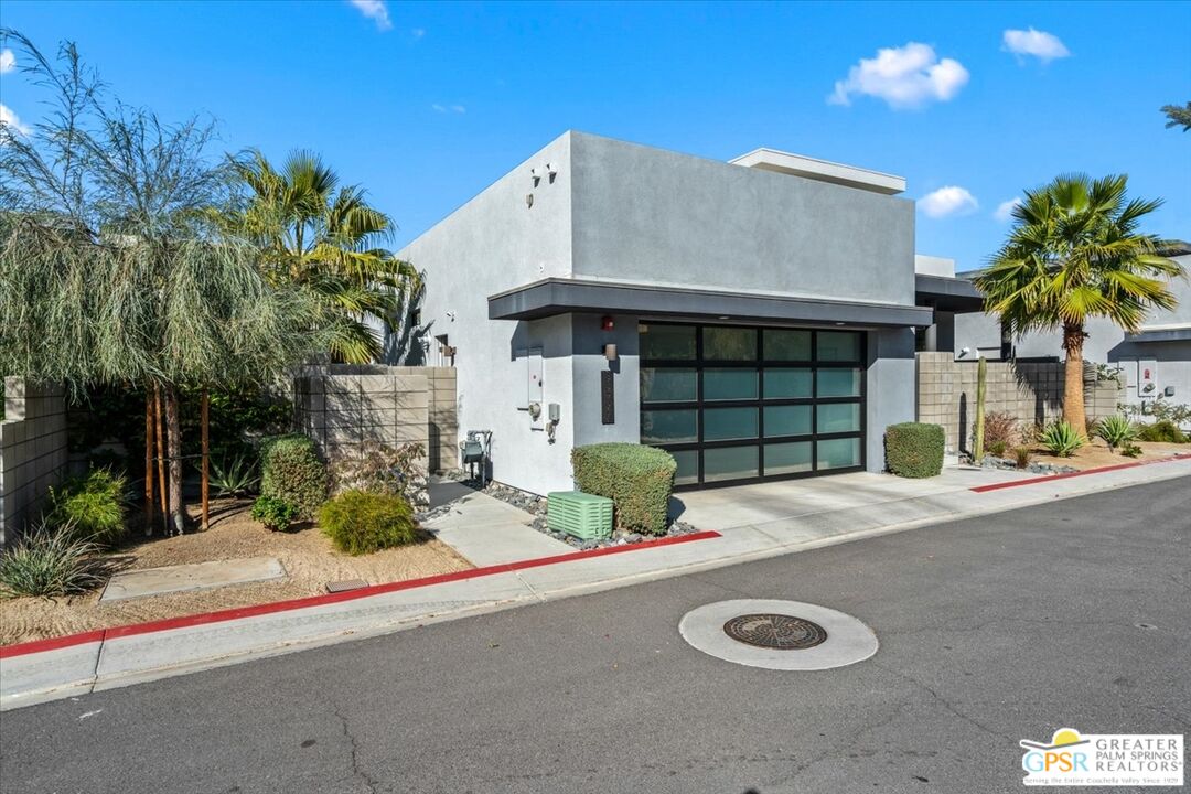 35297 District East St