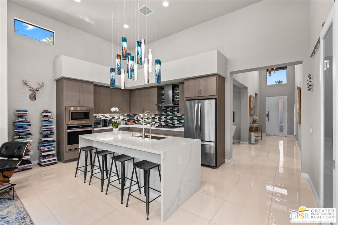 35297 District East St