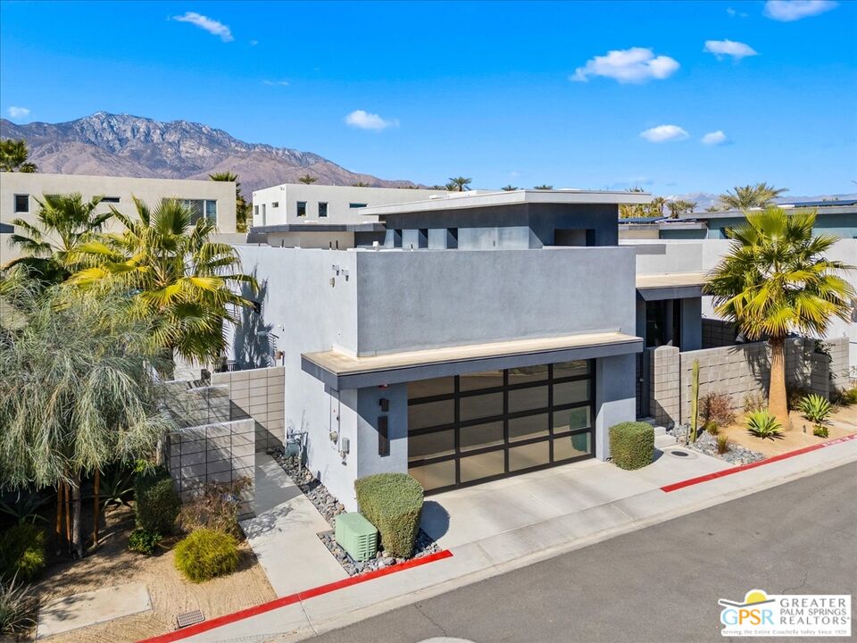 35297 District East St