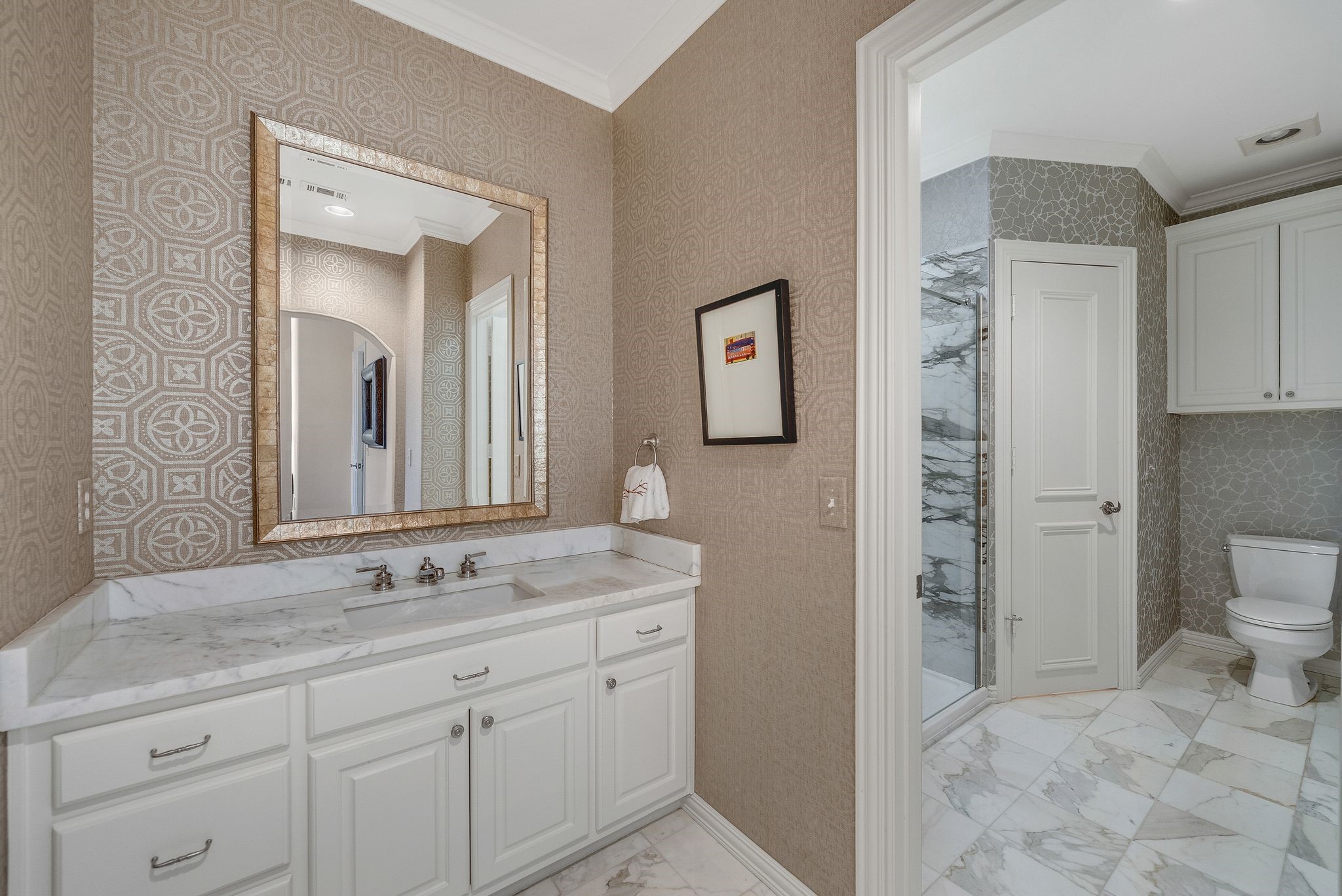 6607 Glendora Avenue