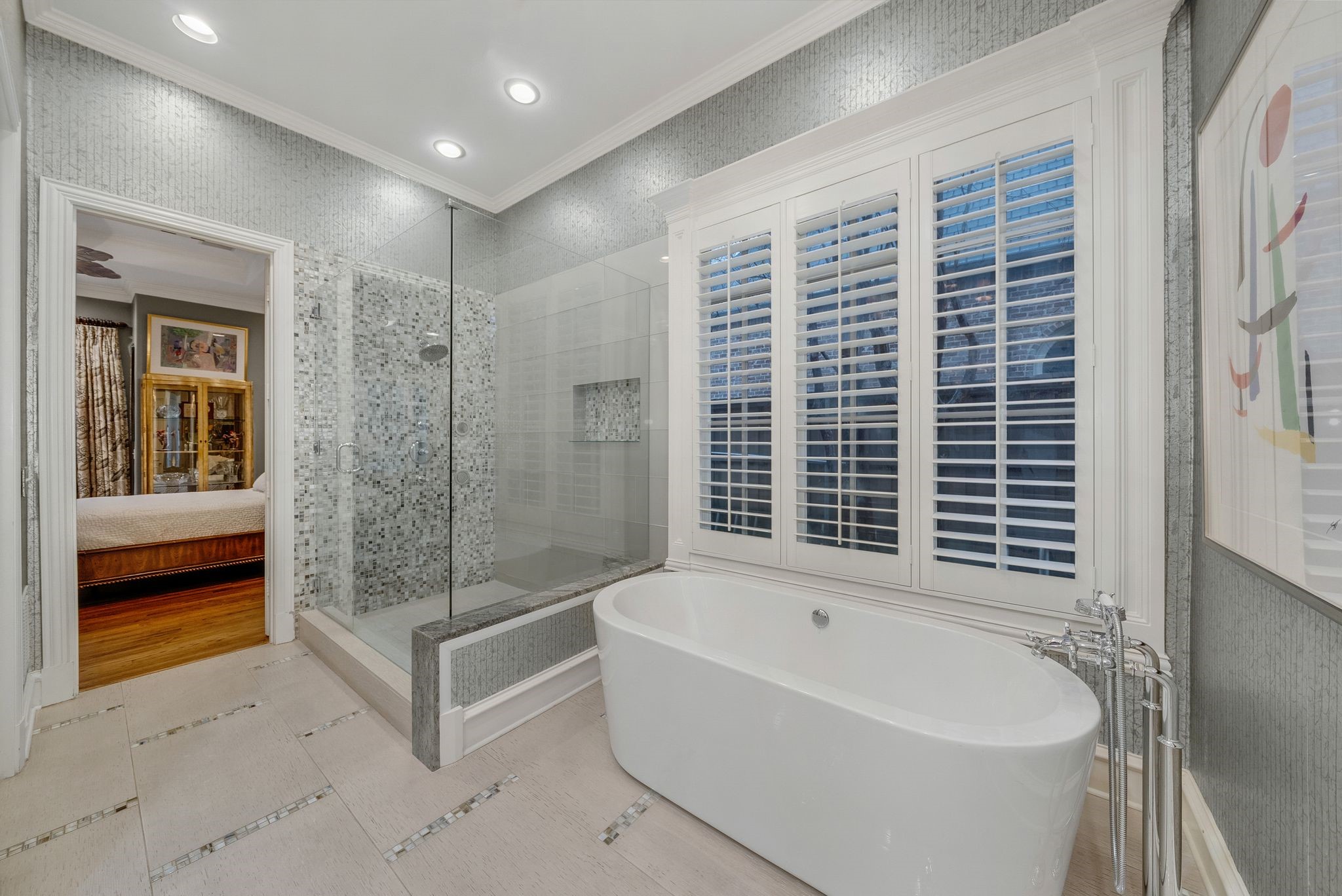 6607 Glendora Avenue