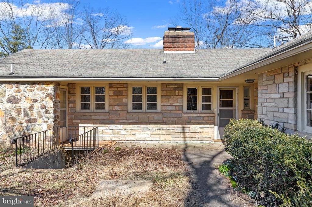 181 IRISH RD