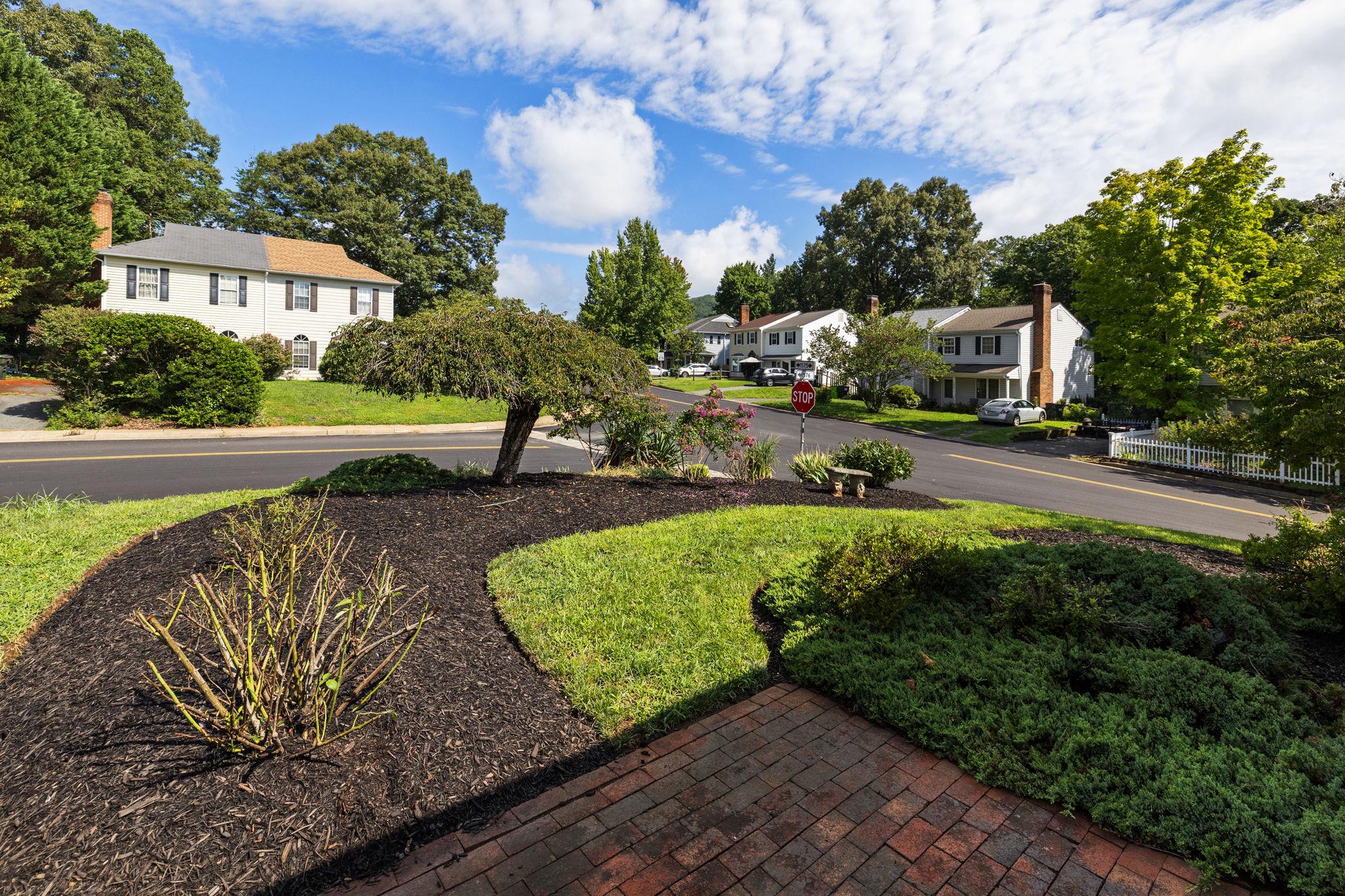 4679 BRIARWOOD DRIVE