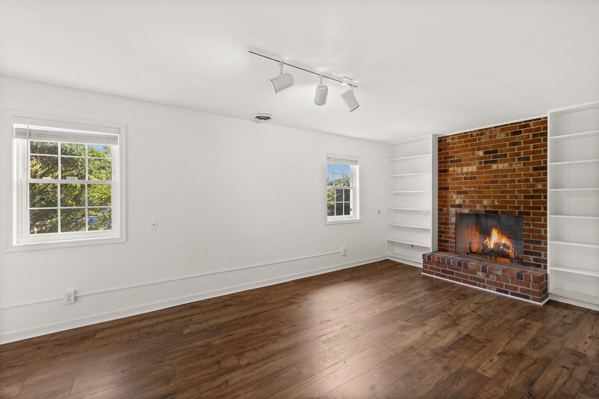 4679 BRIARWOOD DRIVE