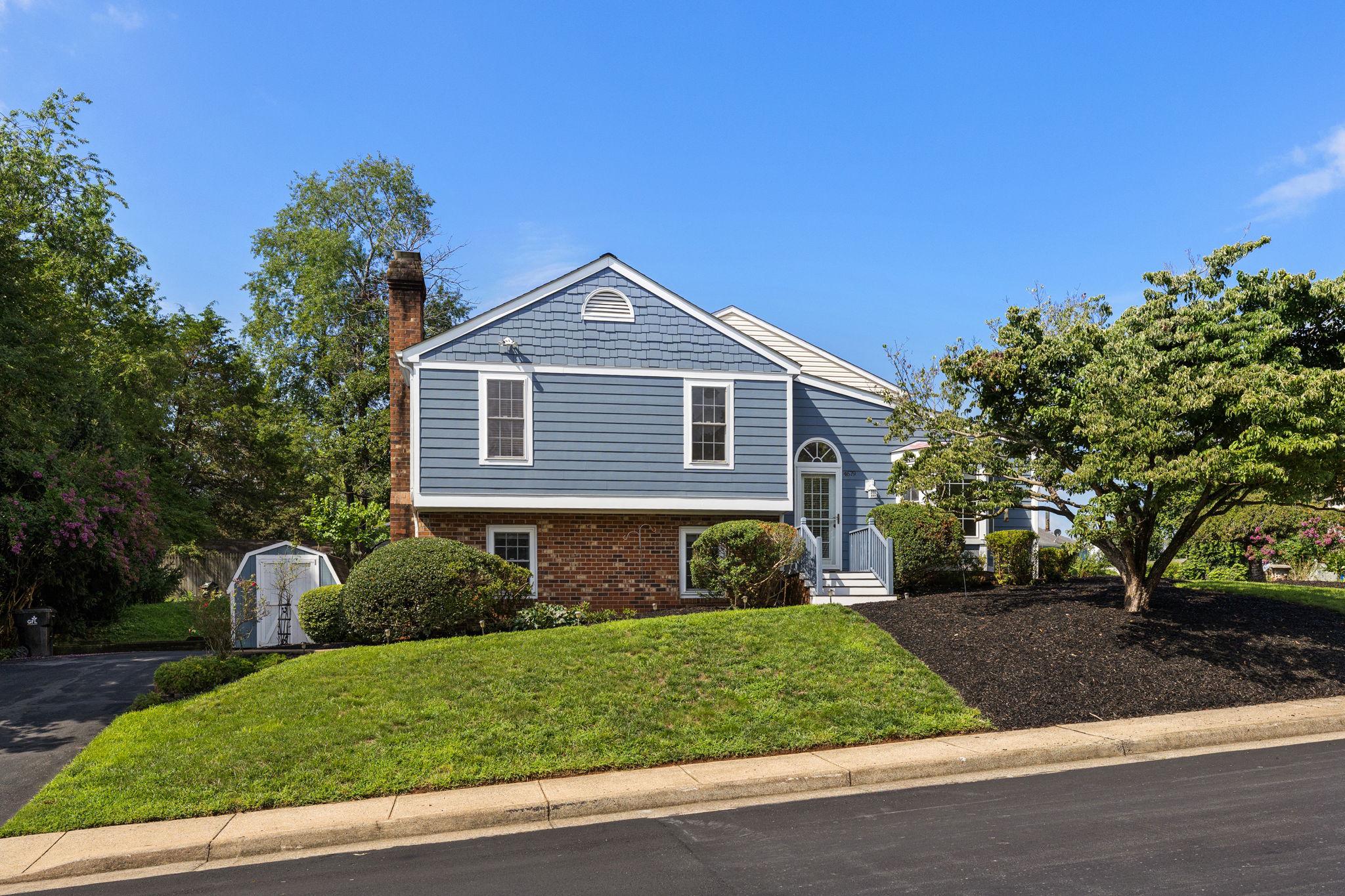 4679 BRIARWOOD DRIVE