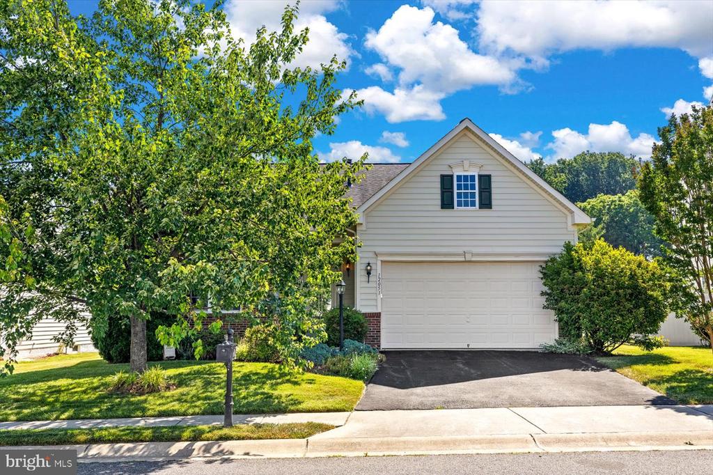 12051 LIVE OAK DRIVE