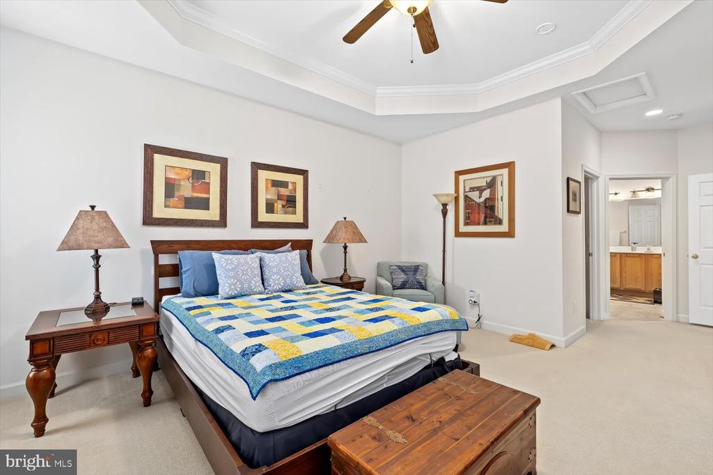 12051 LIVE OAK DRIVE