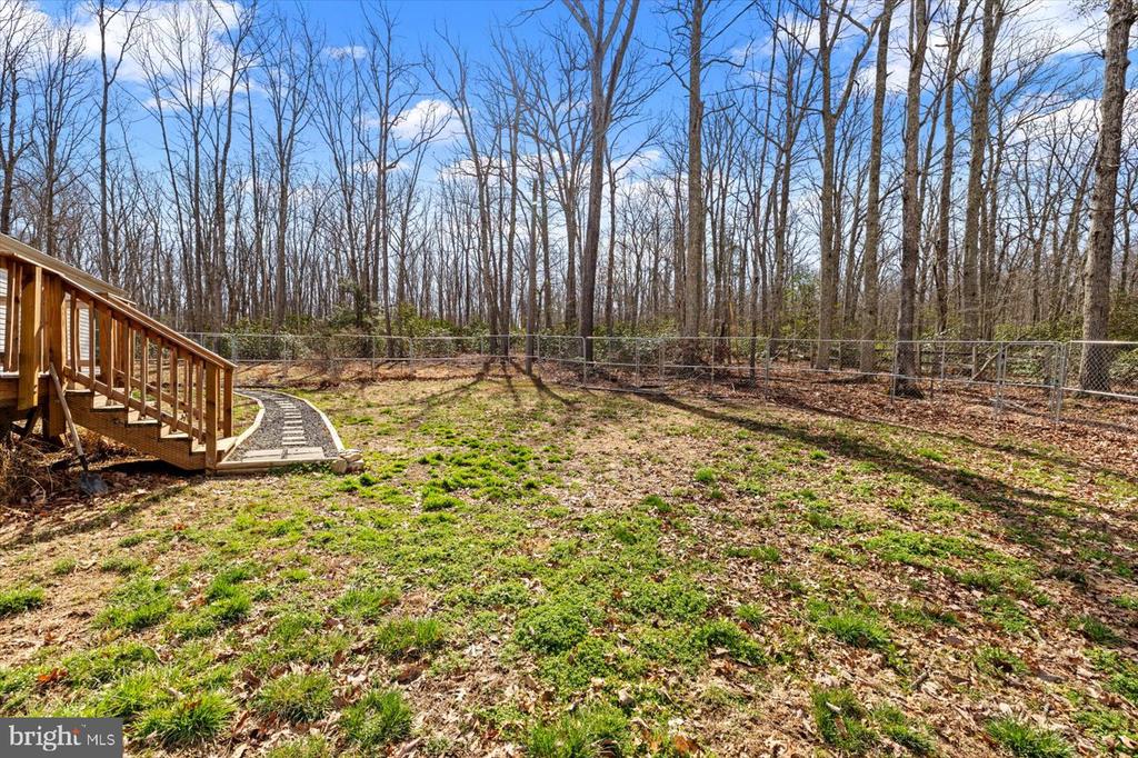 6122 SLATE MILLS RD