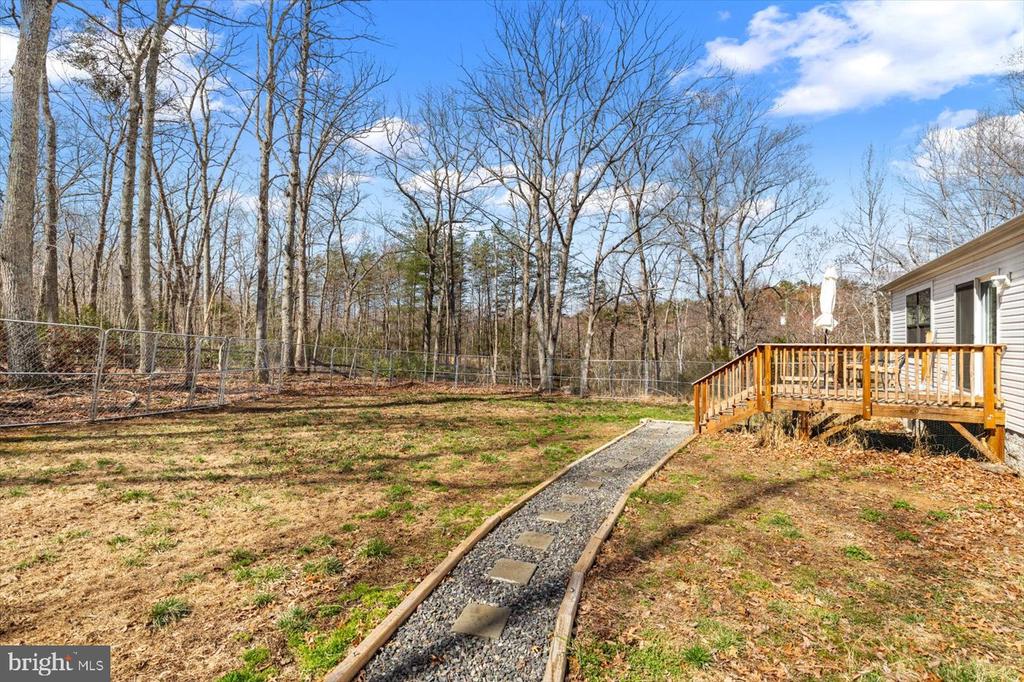 6122 SLATE MILLS RD