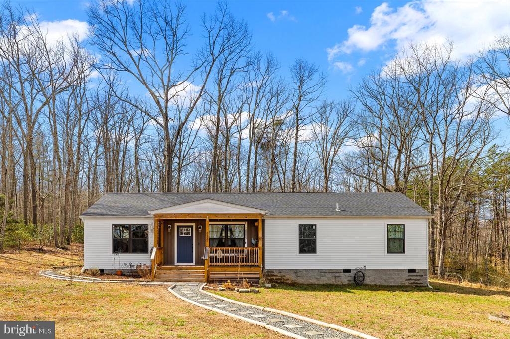 6122 SLATE MILLS RD