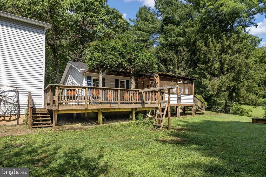 2083 OLD SAWMILL LANE
