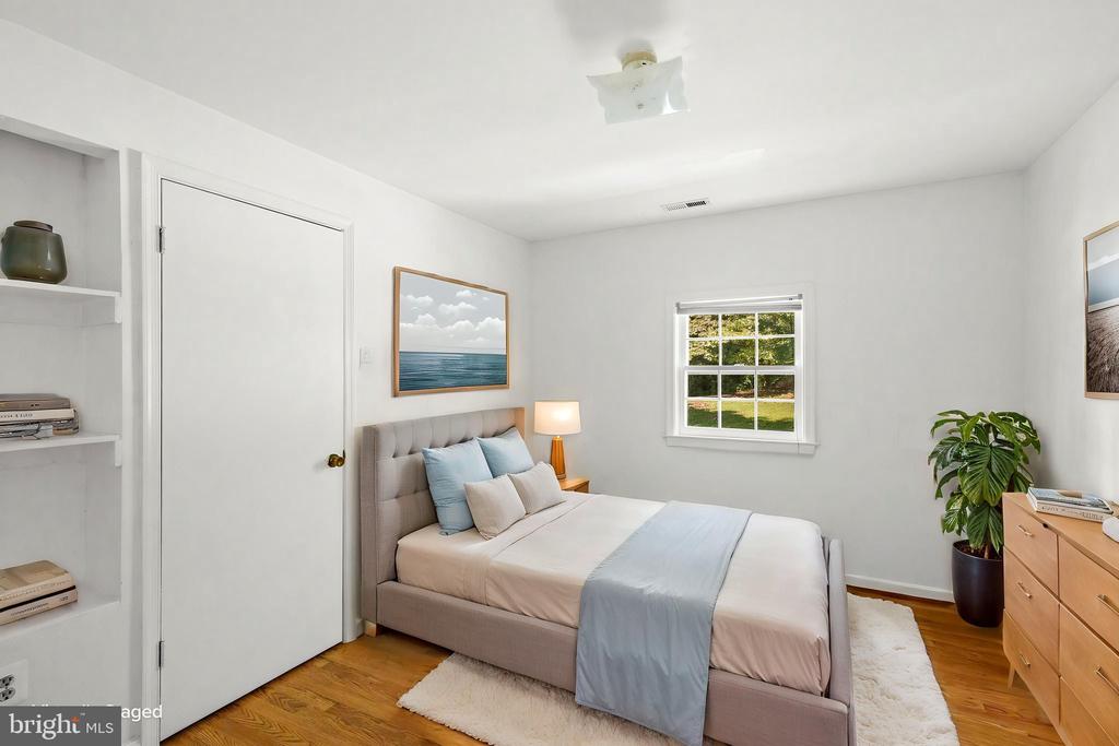 2083 OLD SAWMILL LANE