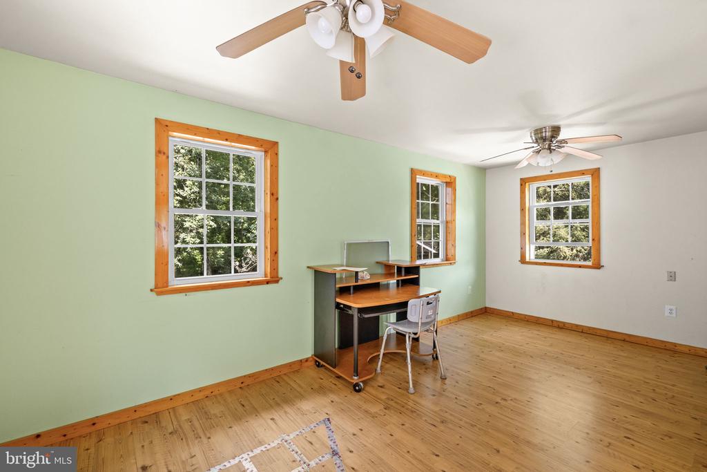 2083 OLD SAWMILL LANE