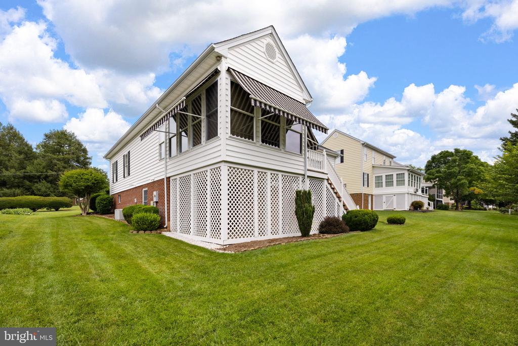 621 COUNTRY CLUB ROAD
