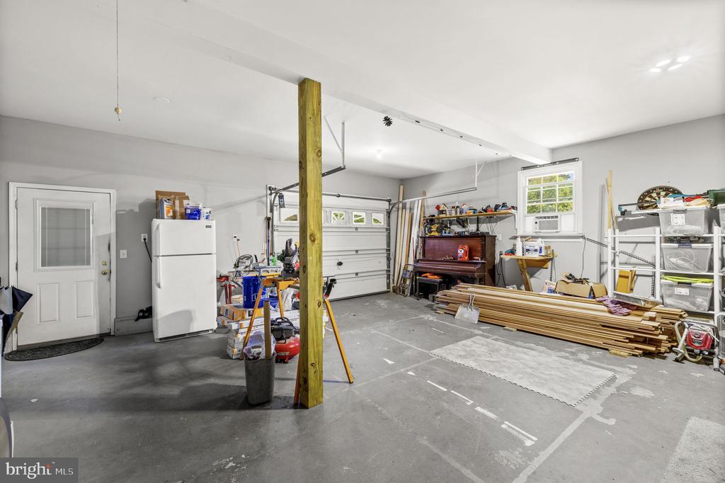 108 MELTON MANOR DRIVE