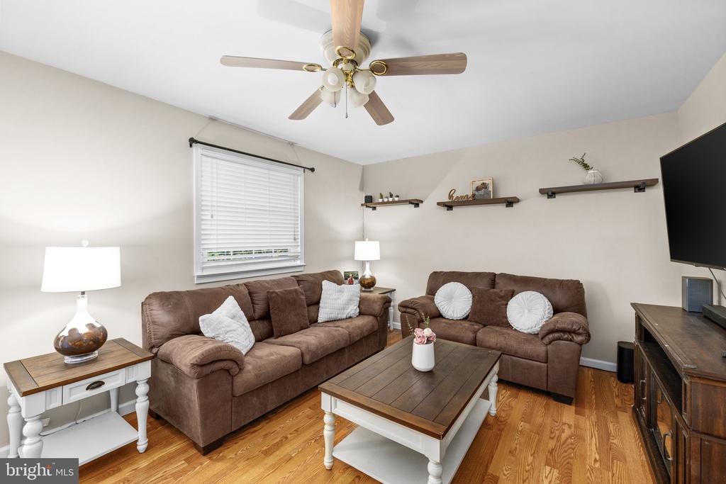 108 MELTON MANOR DRIVE