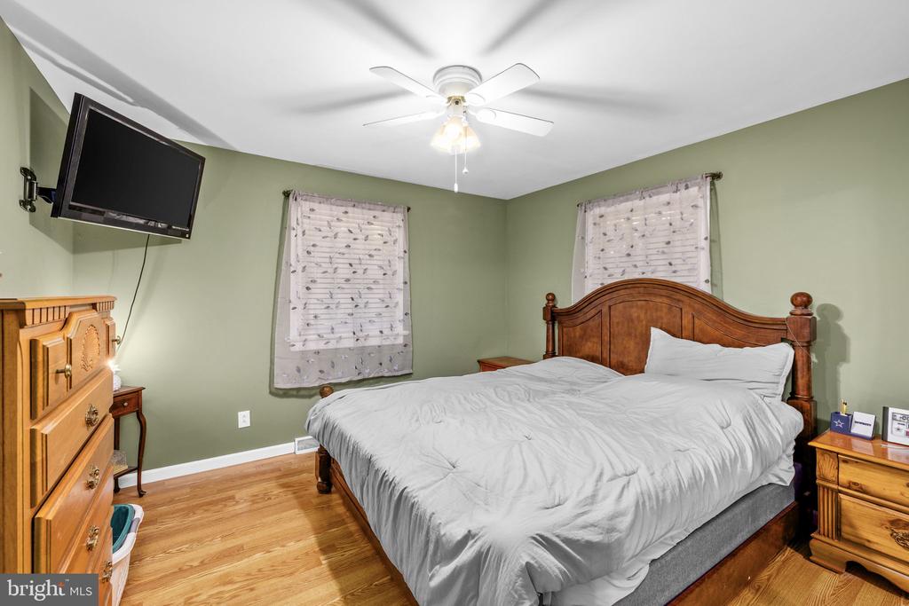 108 MELTON MANOR DRIVE