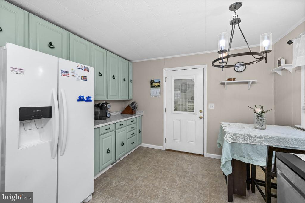 108 MELTON MANOR DRIVE