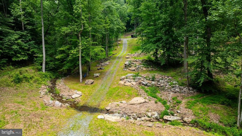 DULANEY MOUNTAIN ROAD