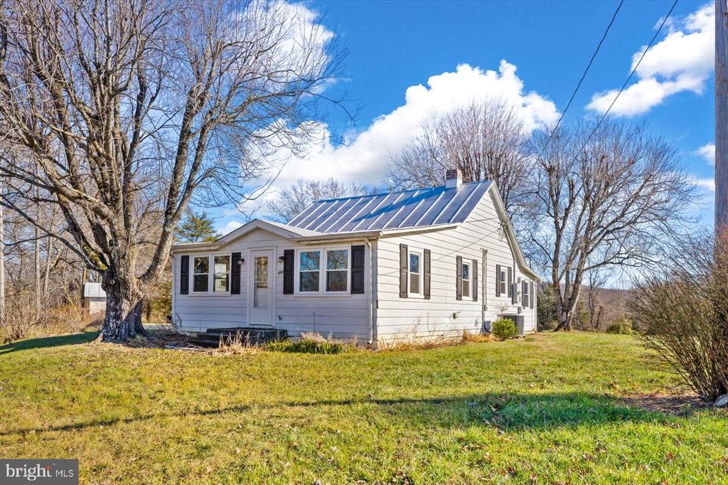 468 RIDGEVIEW