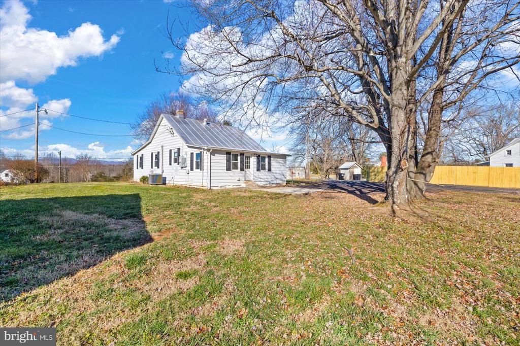468 RIDGEVIEW